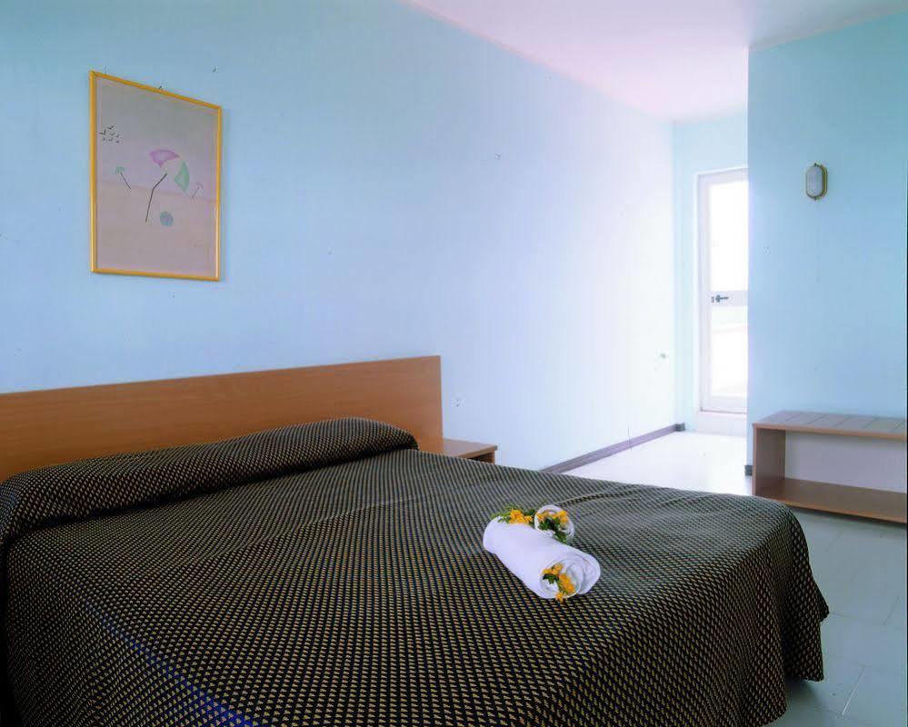Villaggio Hotel Ripa Роди-Гарганико Экстерьер фото